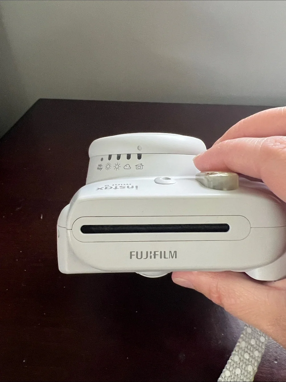 Fujifilm Instax Mini 9 Instant Camera in White with Wrist Strap - no film
